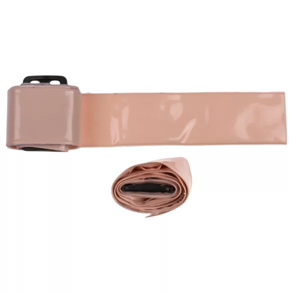 Cock Fighting - na napuhavanje strap-on penis - natur